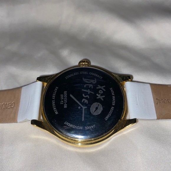 Betsey Johnson wristwatch - Picture 8 of 10